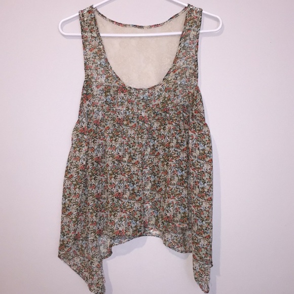 Costa Blanca Sleeveless Top - Picture 1 of 5